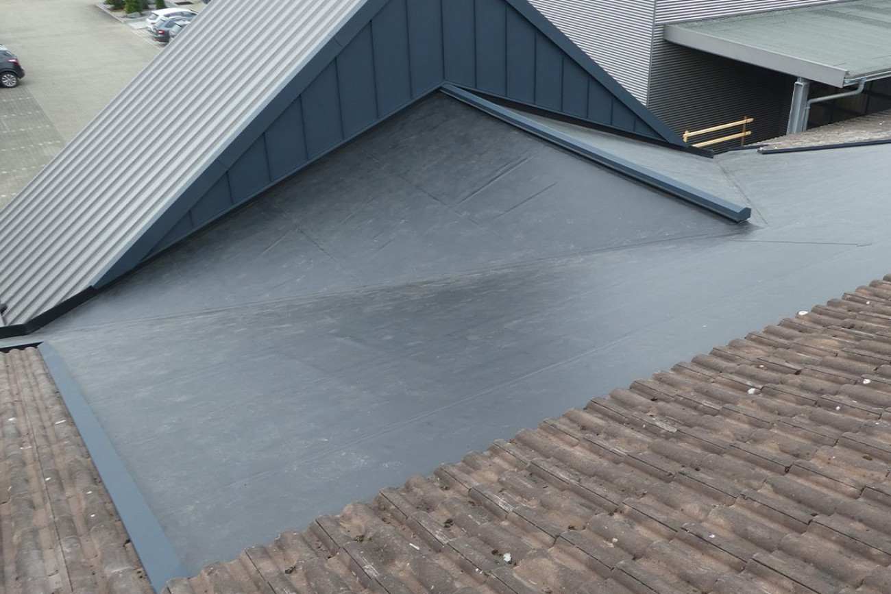 Tyroller Spenglerei-Metallbau | Flachdach 04